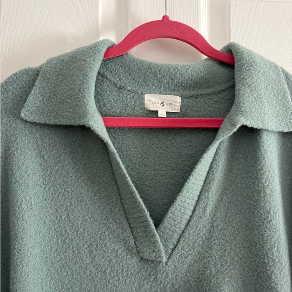 🩵 Lou & Grey Soft Split/Collared V-NeckSweater – Size L – Bundle 3 for $20 - Picture 2 of 6